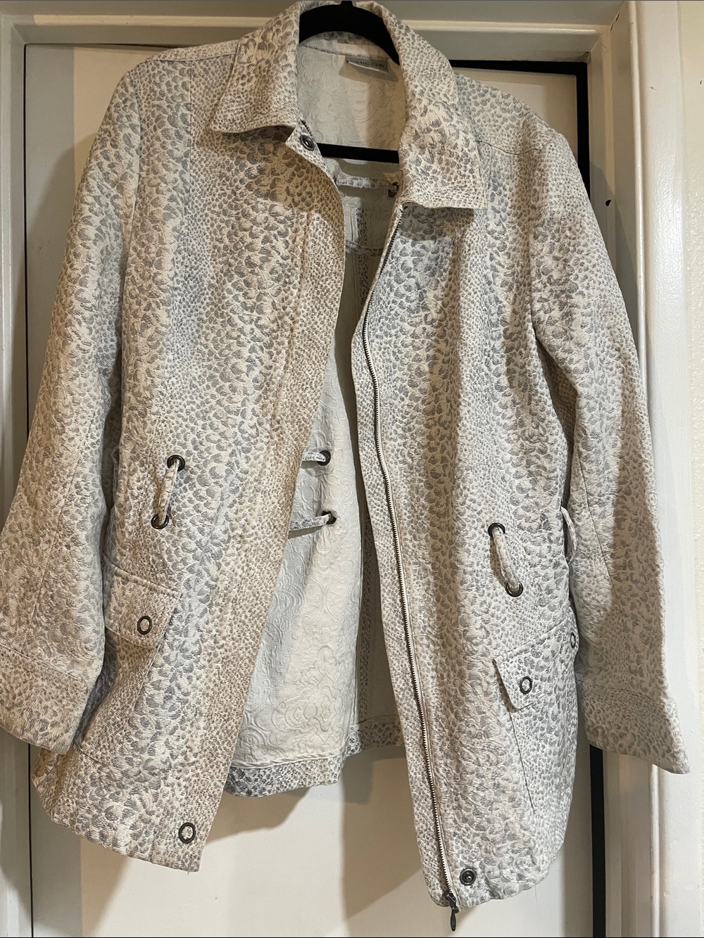 Chico's Light Gray Textured Utility Jacket
